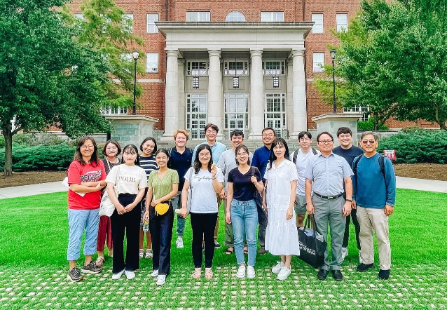 English Leadership Ministry cover image